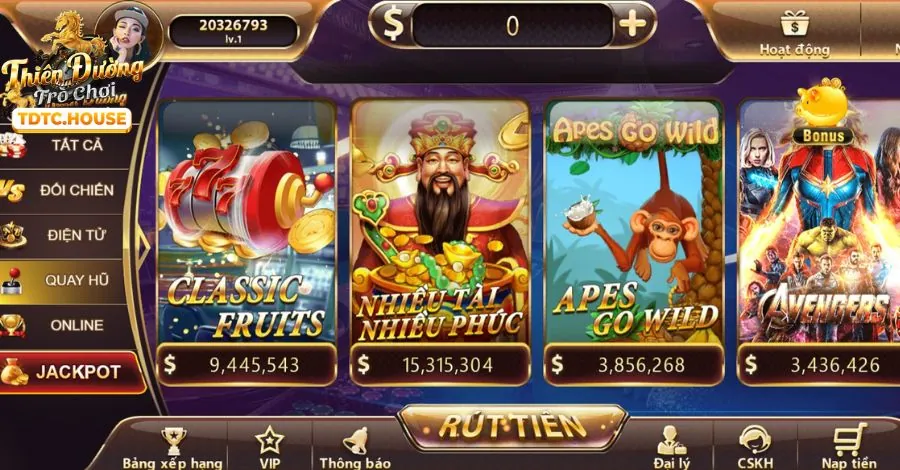 Hình ảnh máy đánh bạc Việt Nam với biểu tượng jackpot lớn.